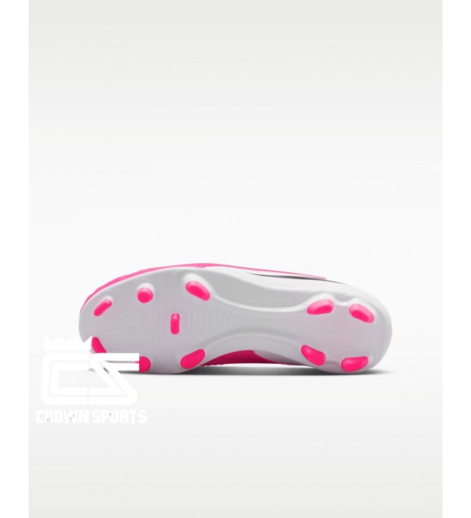 SOCCER BOOTS